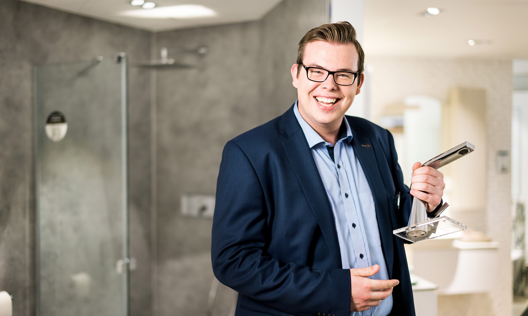 Portrait f&uuml;r das Recruiting des Hamburger Sanit&auml;r-Spezialisten Peter Jensen