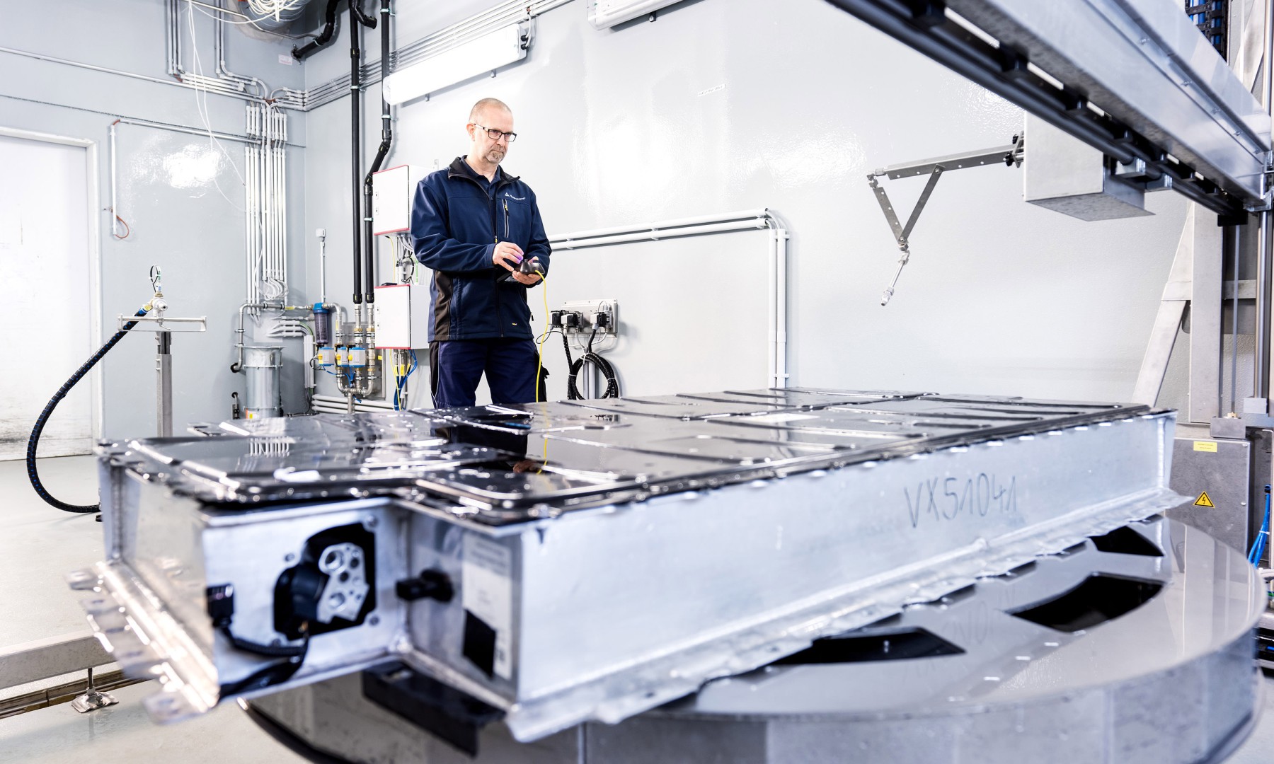 Im Innovationspark Avantis ist das europaweit modernste unabh&auml;ngige Pr&uuml;fzentrum f&uuml;r Antriebsbatterien von Elektrofahrzeugen entstanden.