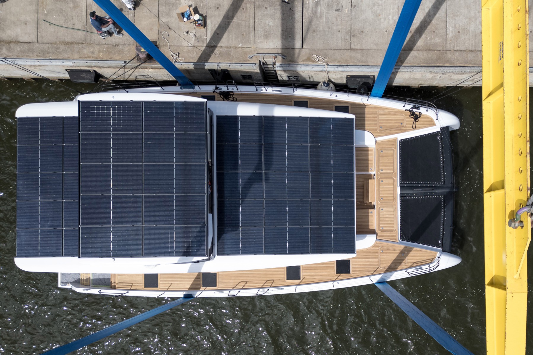 pioneerone_shipbuilding_yacht_fotograf_033