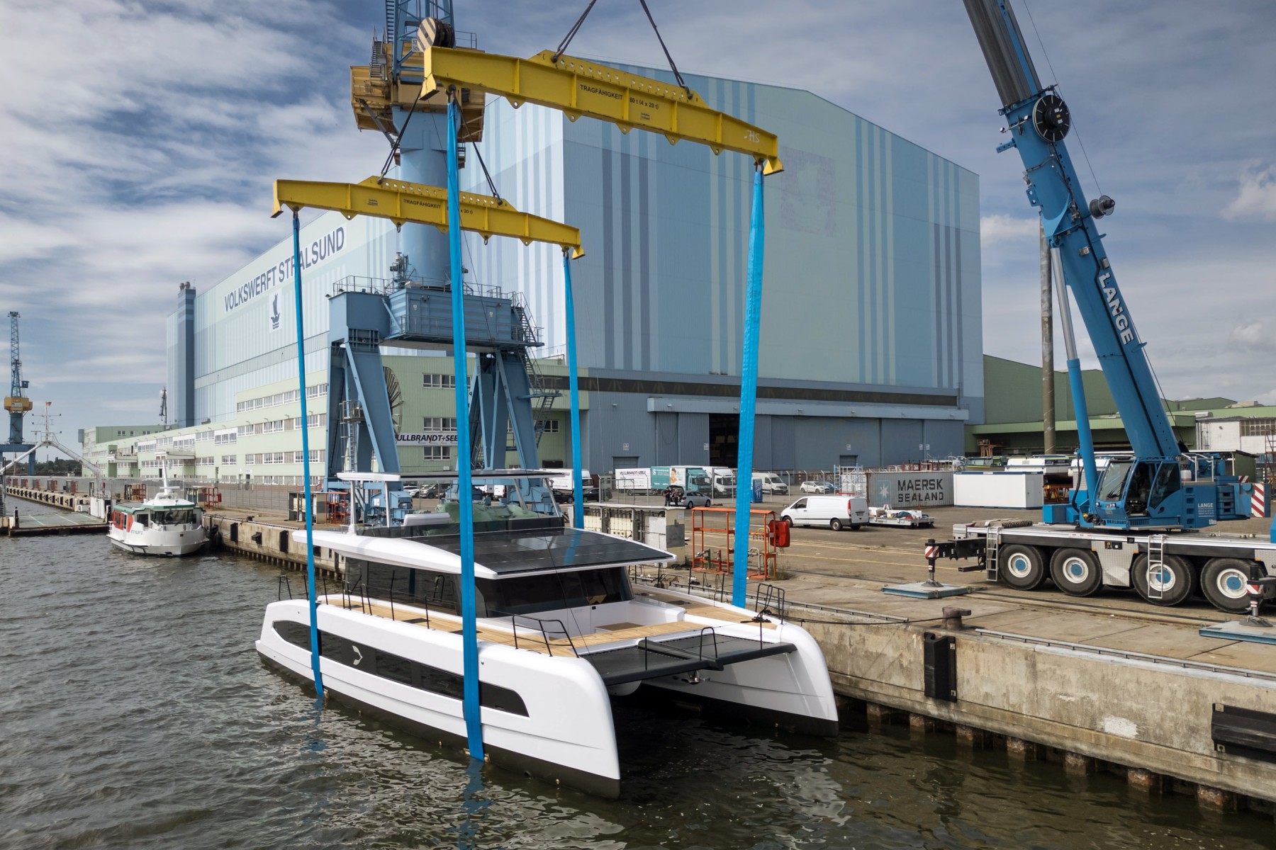 pioneerone_shipbuilding_yacht_fotograf_034