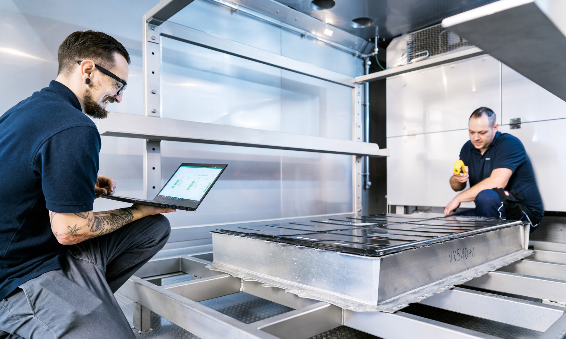 Im Innovationspark Avantis ist das europaweit modernste unabhängige Prüfzentrum für Antriebsbatterien von Elektrofahrzeugen entstanden.