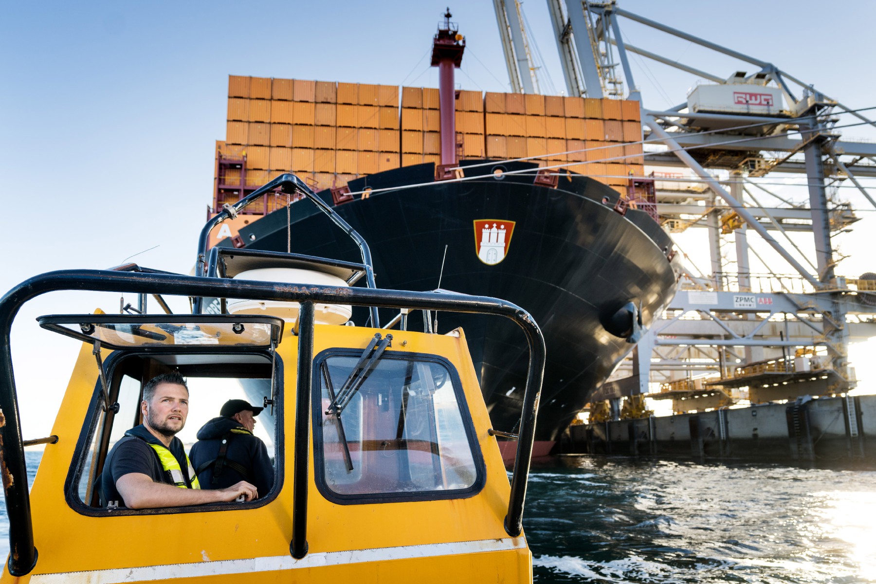 berlin-express_rotterdam_ship_port_003